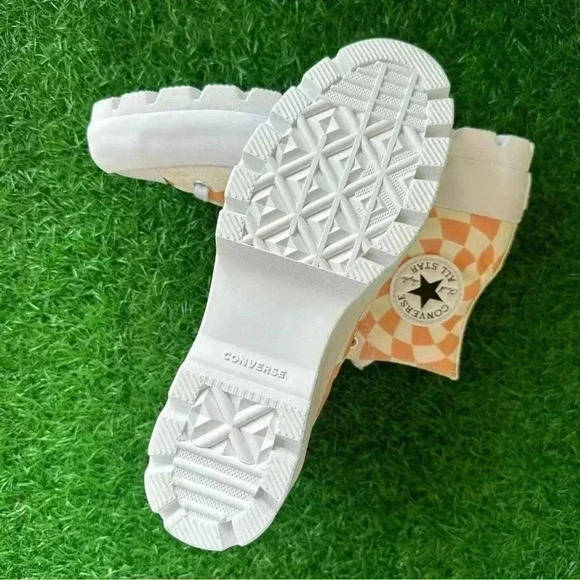 Converse Chuck Taylor All Star Lugged Hi Orange Candy - Picture 8 of 8